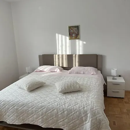 Apartment Pavletic Koper